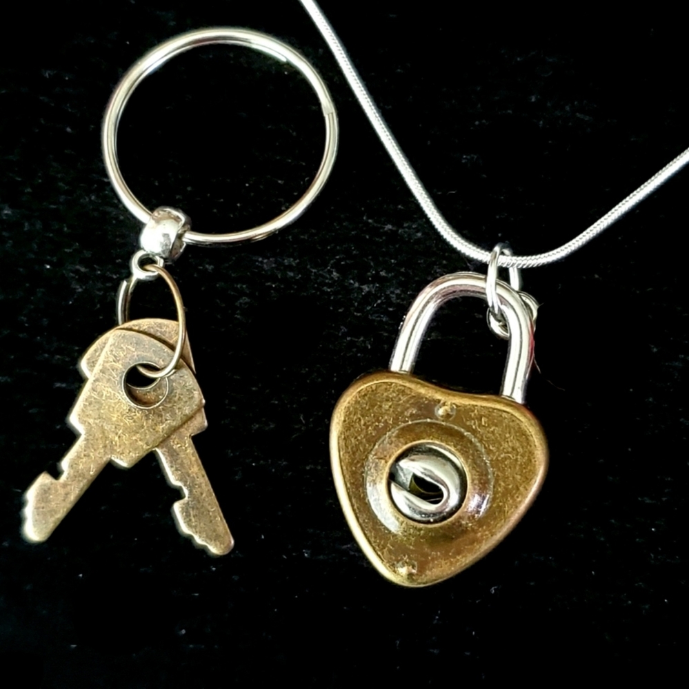 Love Lock & Keyring 20" \ .925 Sterling Silver Necklace